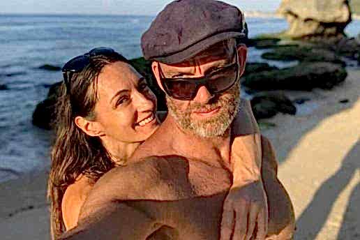 Ariana & James - love & yoga at Sadhana Wellbeing